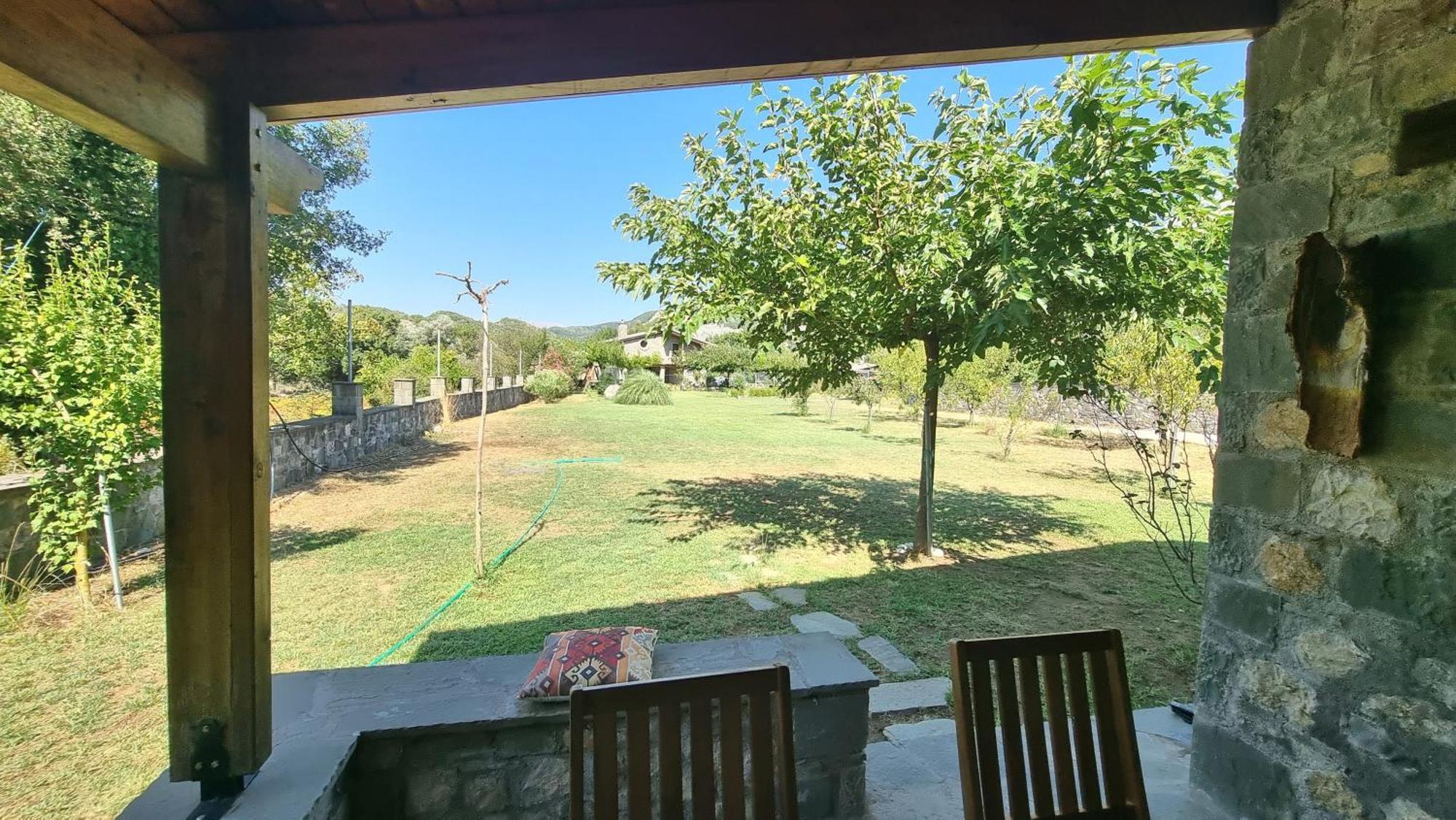 House With Big Garden And Barbeque In Nature Vourgareli المظهر الخارجي الصورة